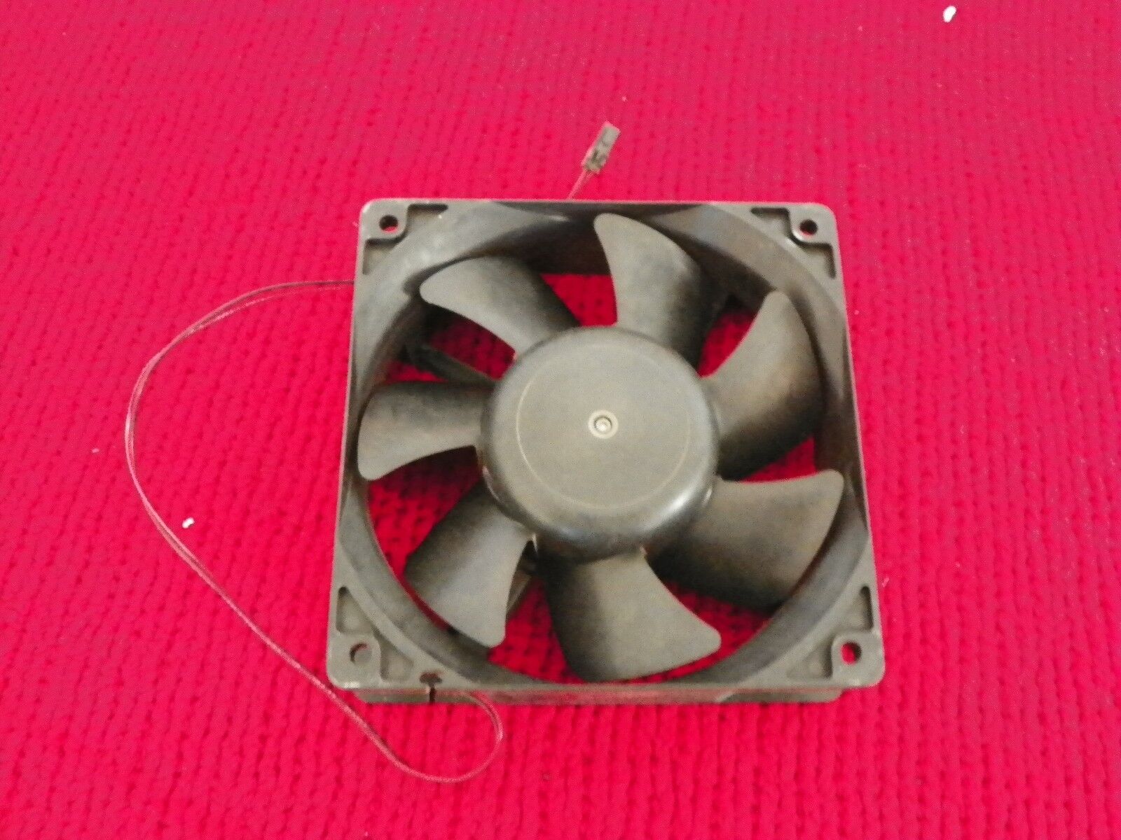 Panaflo DC Brushless Fan FBA12G12U Panaflo DC Brushless Fan FBA12G12U